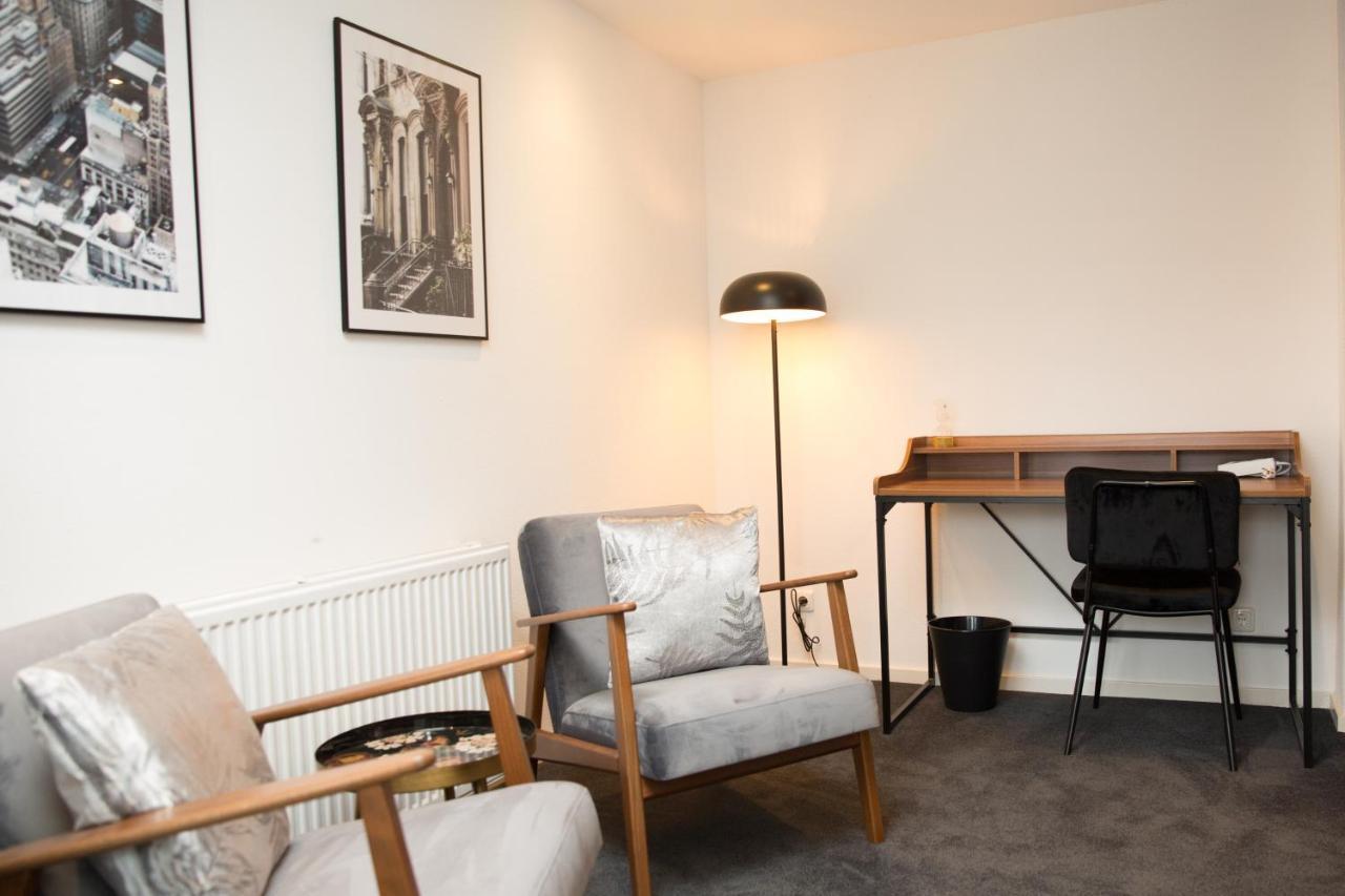 Bed And Breakfast Groningen - Peizerweg ภายนอก รูปภาพ