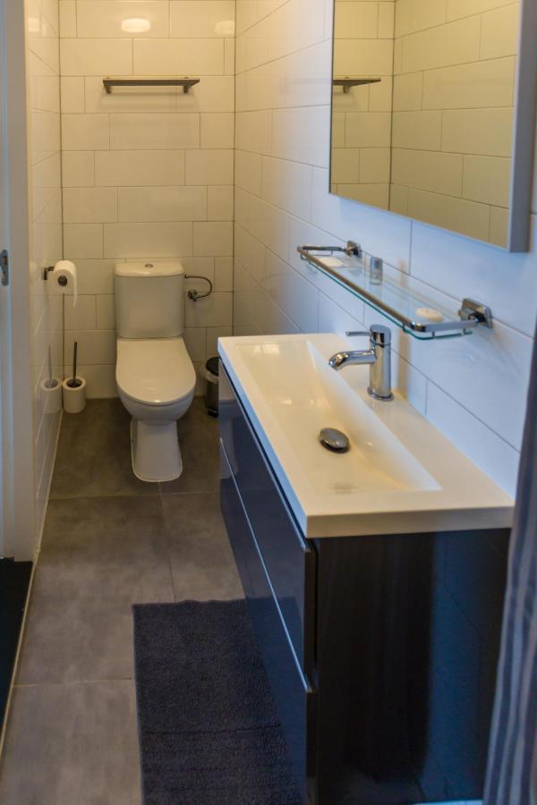 Bed And Breakfast Groningen - Peizerweg ภายนอก รูปภาพ