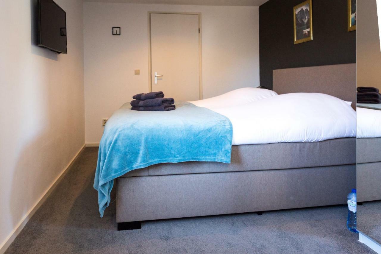 Bed And Breakfast Groningen - Peizerweg ภายนอก รูปภาพ